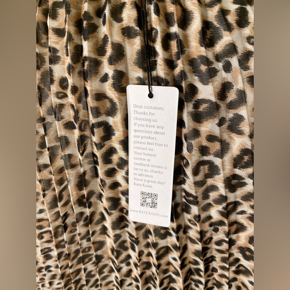Kate Kasin Leopard Print Pleated Skirt Size Medium - Picture 4 of 5